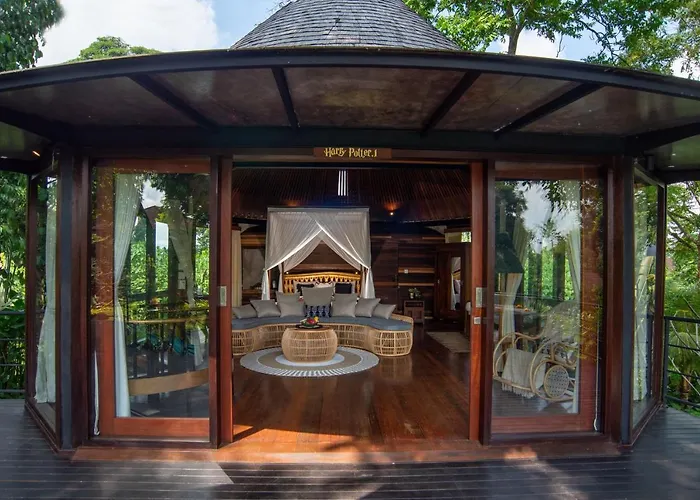 Villa Tree House