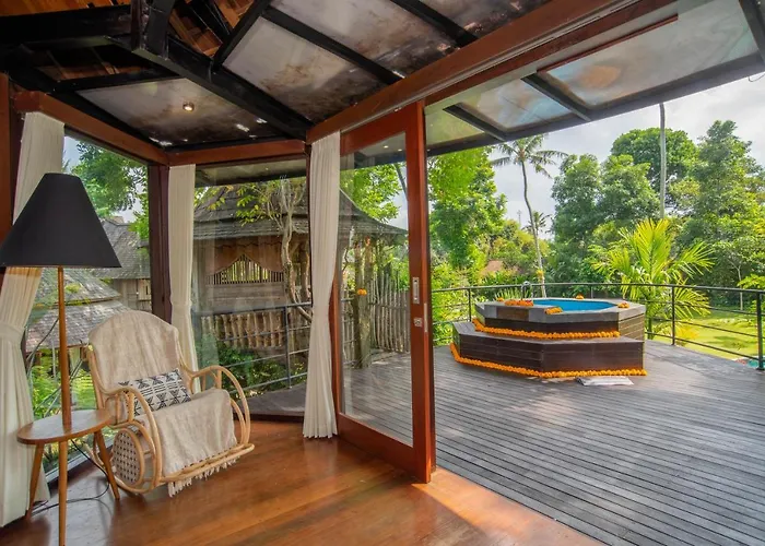 Villa Tree House *