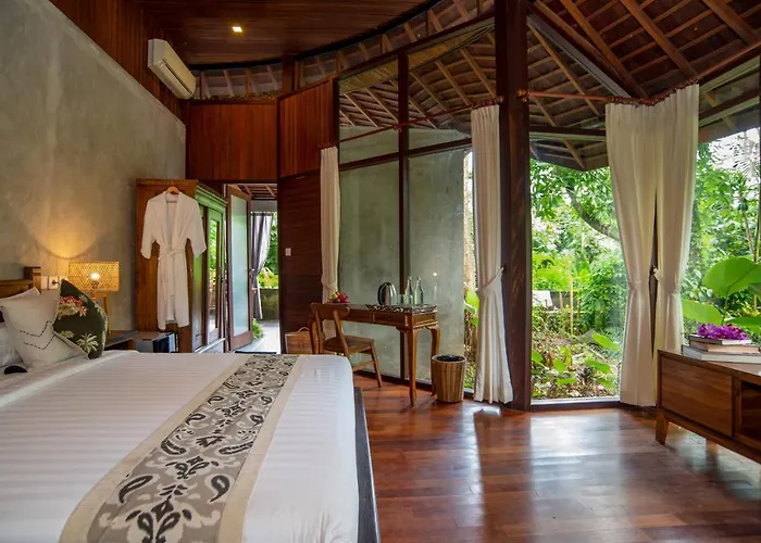 Villa Tree House