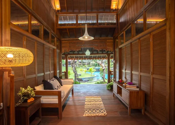 Villa Tree House *
