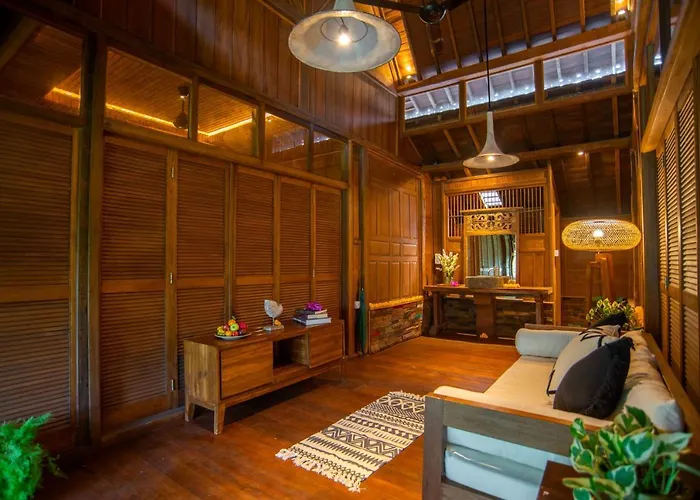 Tree House * Ubud (Bali)