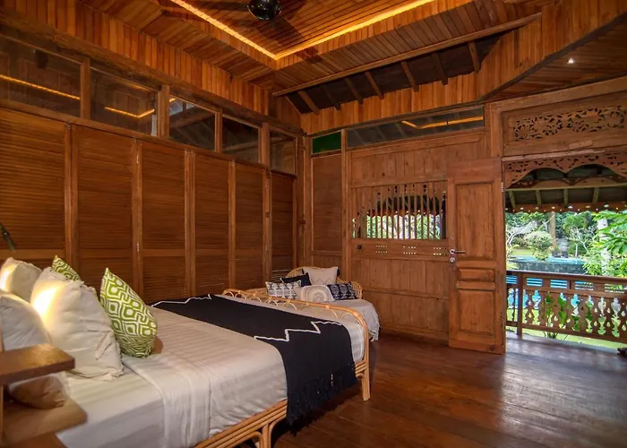 Villa Tree House *