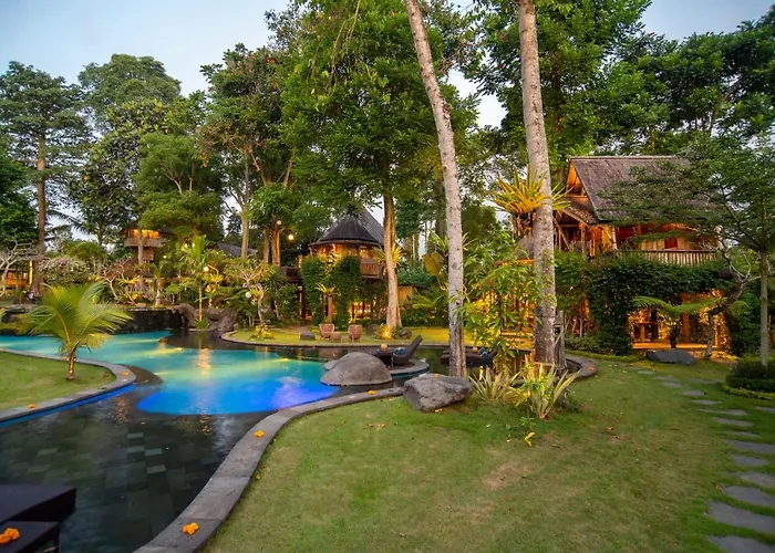 Tree House * Ubud (Bali)